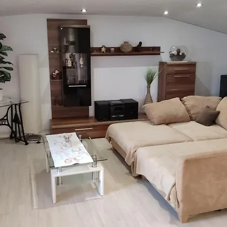 Leipzig-neuseeland-ferienwohnung Апартаменты Rotha